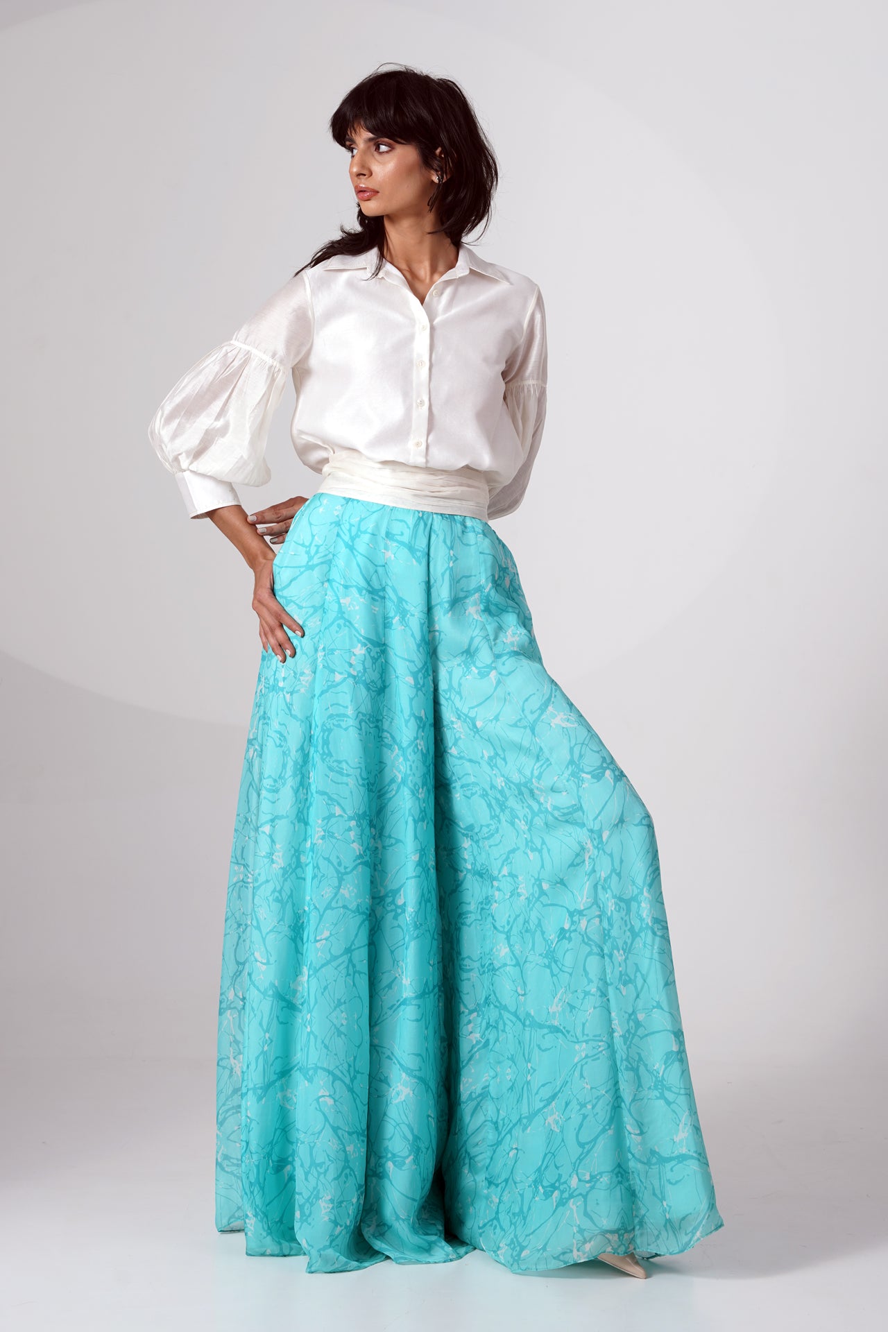 MELANIE - SHIRT GATHERED BELT DIVIDED SKIRT