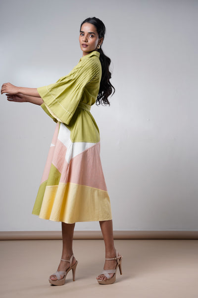 Saylor – Wild Grove Midi Dress