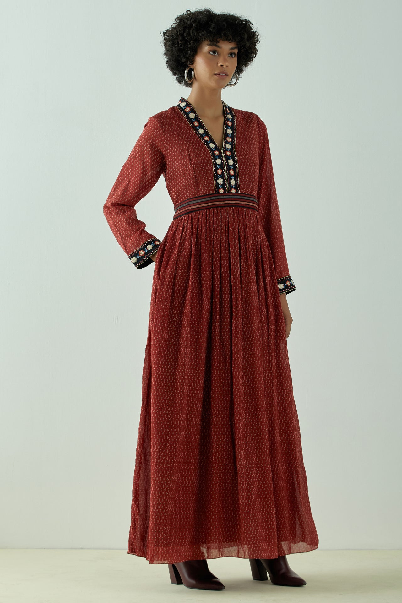 Zara - Queen Maxi Dress