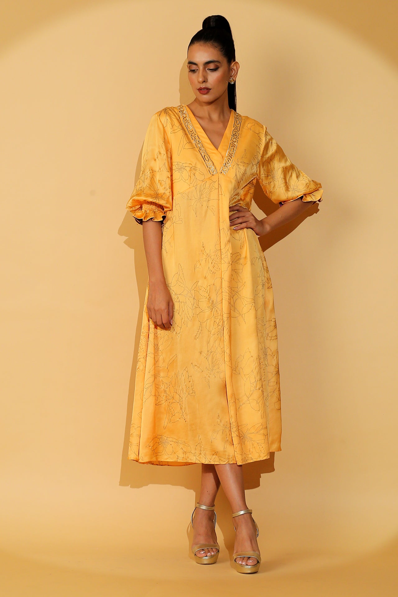 Zariya - The Modest Midi Dress